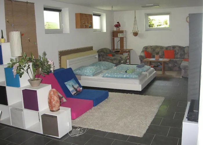 Appartement Gemuetliche Souterrain-einliegerwohnung In Zentraler Lage Mit Vielen Extras